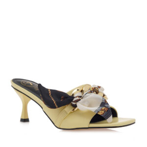 seven-gynaikeia-mules-kitrino-O420A5874650-008 (2)