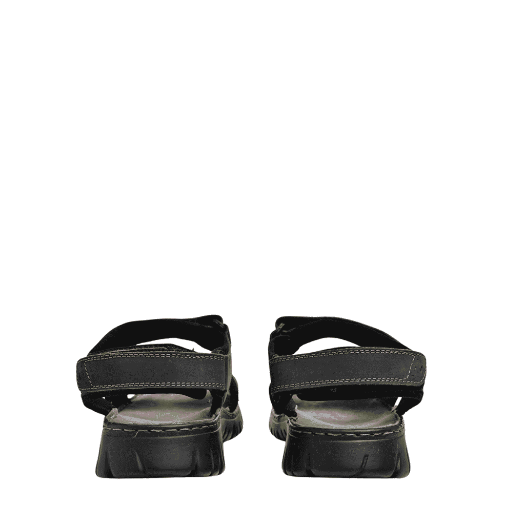 adam’s-andrika-pedila-mayro-418-25002 (3)