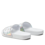 levi’s-gynaikeies-sagionares-asimi-231570 (2)