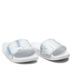 levi’s-gynaikeies-sagionares-asimi-231570 (4)