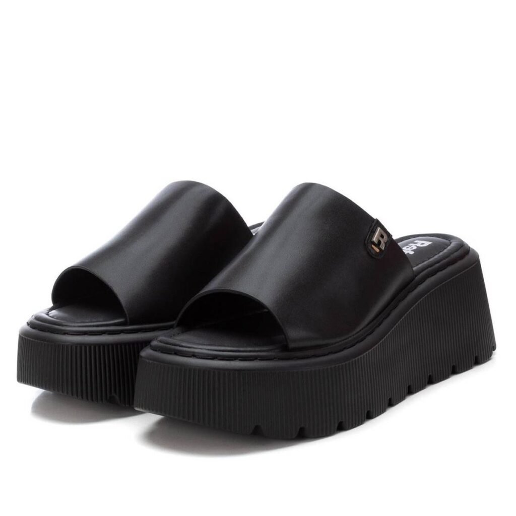 refresh-gynaikeia-pantofla-mayro-172576 (5)