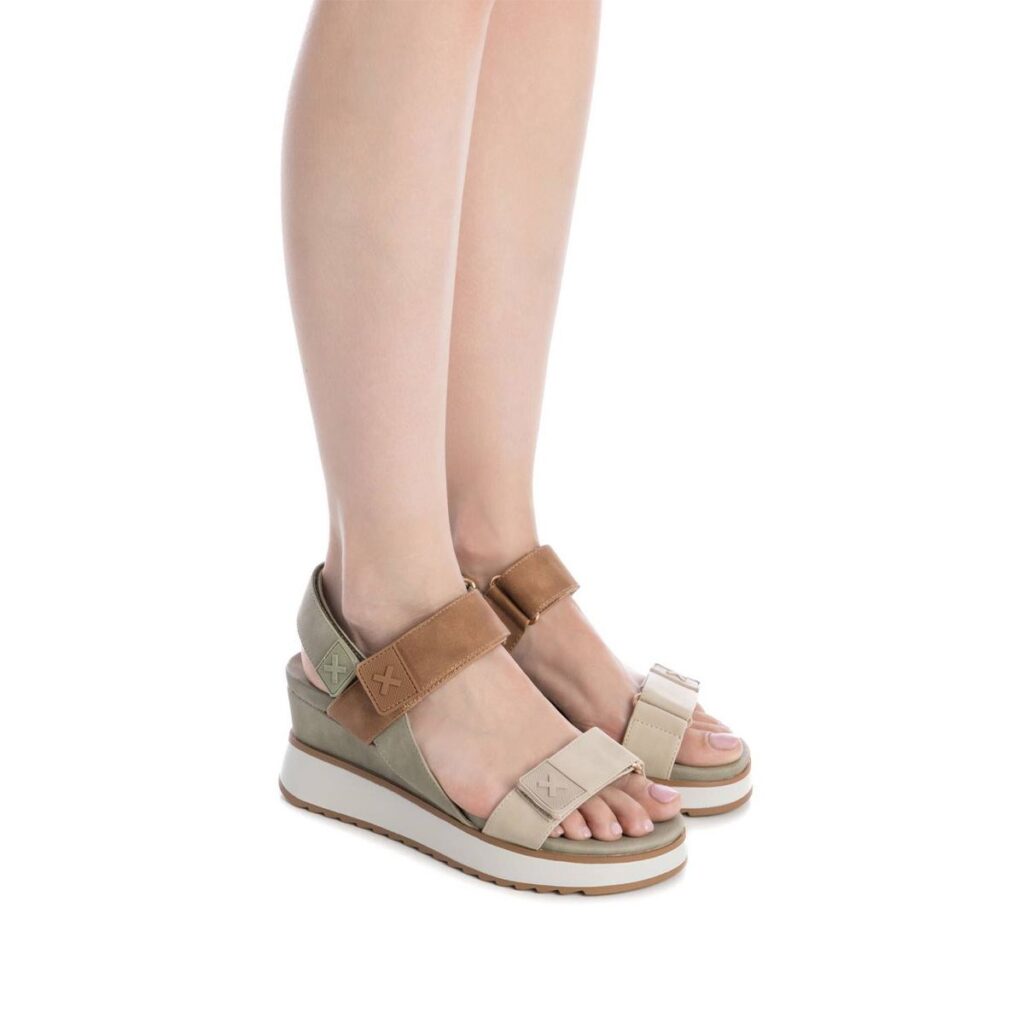 xti-gynaikeia-pedila-xaki-143848 (2)