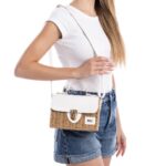 xti-gynaikeia-tsanta-leyko-184429 (2)