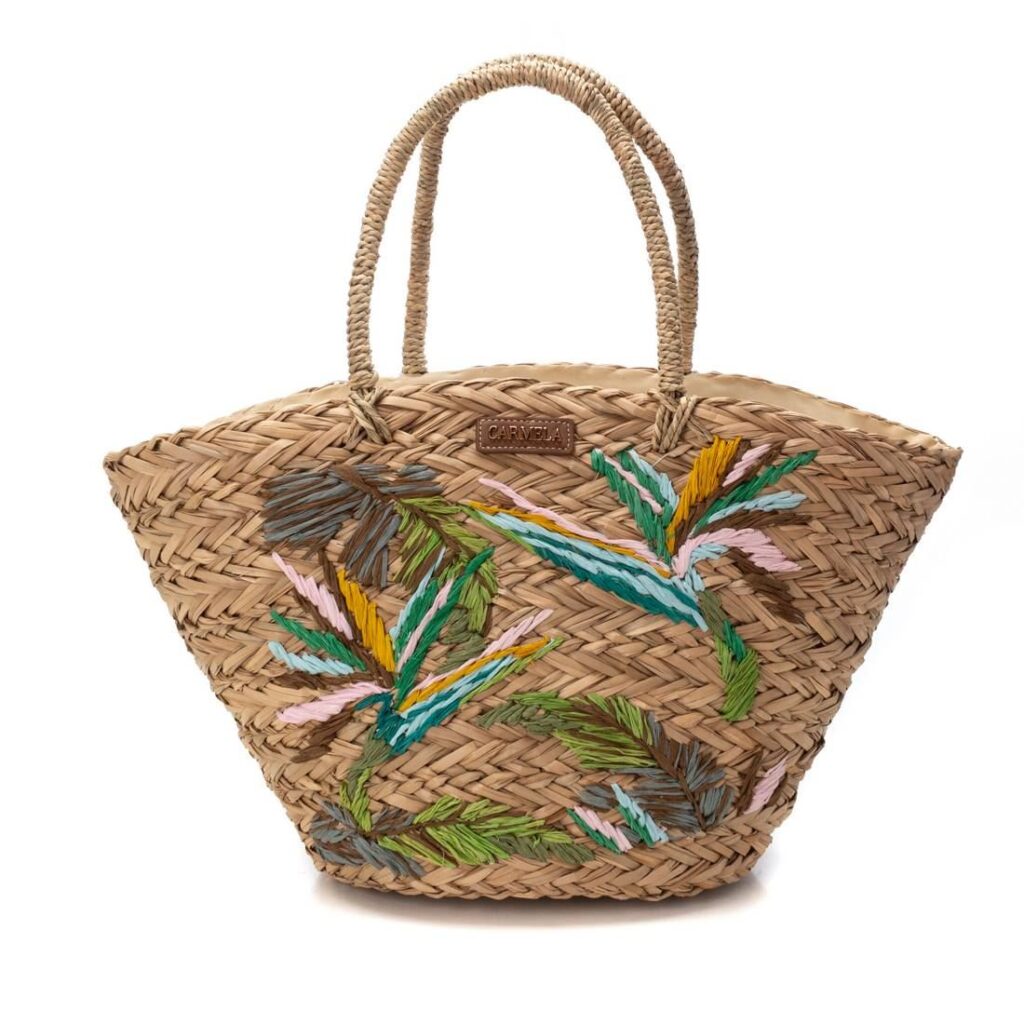 xti-gynaikeia-tsanta-mpez-open-186155 (1)