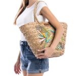 xti-gynaikeia-tsanta-mpez-open-186155 (2)