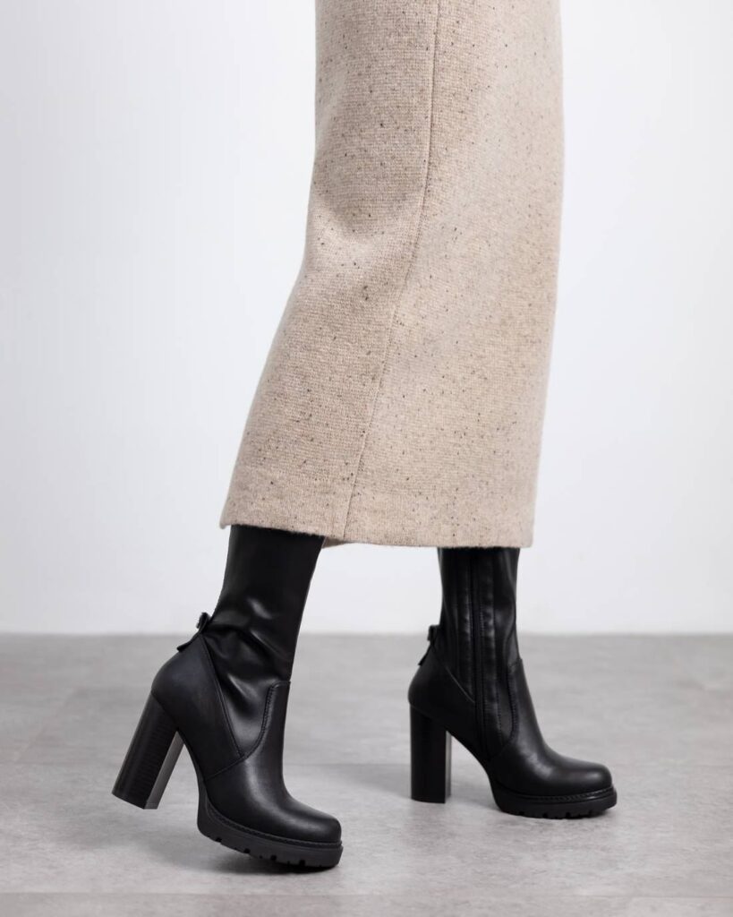 refresh-gynaikeia-mpota-mayro-172924 (5)