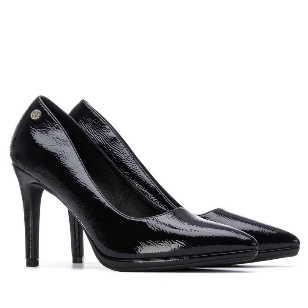 xti-gynaikeia-gova-mayro-144725 (4)