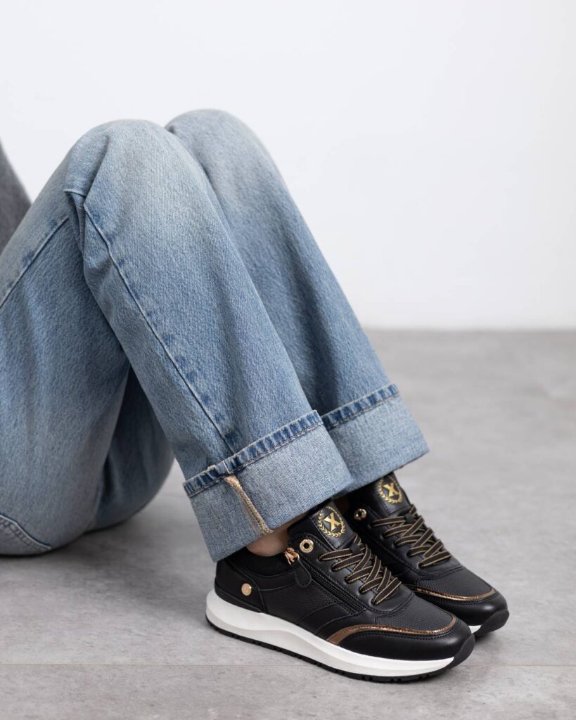 xti-gynaikeia-sneakers-mayro-144183 (6) xti-gynaikeia-sneakers-mayro-144183 (6)