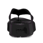 crocs-getaway-platform-flip-black-209410-001 (3) crocs-getaway-platform-flip-black-209410-001 (3)