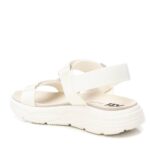 xti-gynaikeia-pedila-leyko-144073 (4) xti-gynaikeia-pedila-leyko-144073 (4)