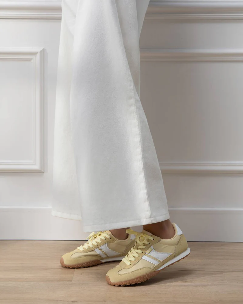 xti-gynaikeia-sneakers-kitrino-145059 (2) xti-gynaikeia-sneakers-kitrino-145059 (2)