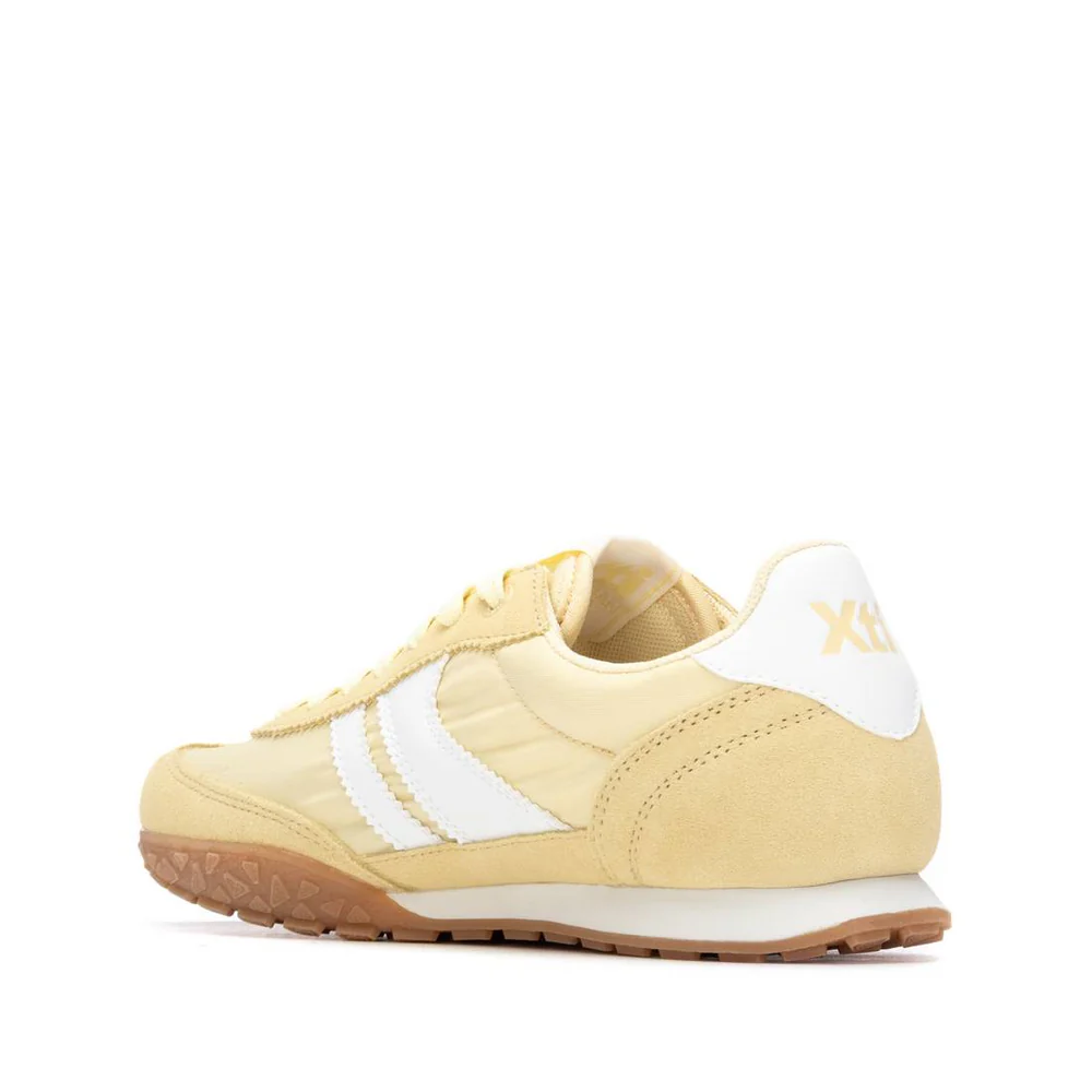 xti-gynaikeia-sneakers-kitrino-145059 (5) xti-gynaikeia-sneakers-kitrino-145059 (5)